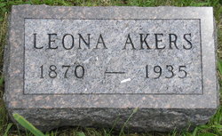  Leona Akers