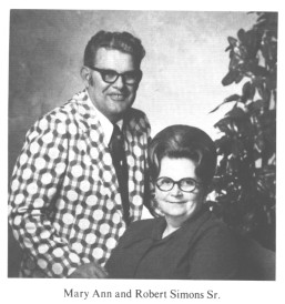 Mary Ann and Robert Simons Sr.