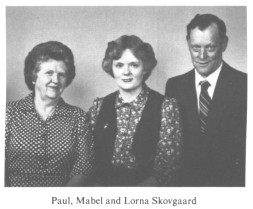 Paul, Mabel and Lorna Skovgaard