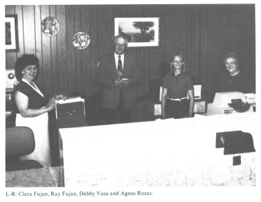Clara Fujan, Ray Fujan, Debby Vasa and Agnes Rezac.