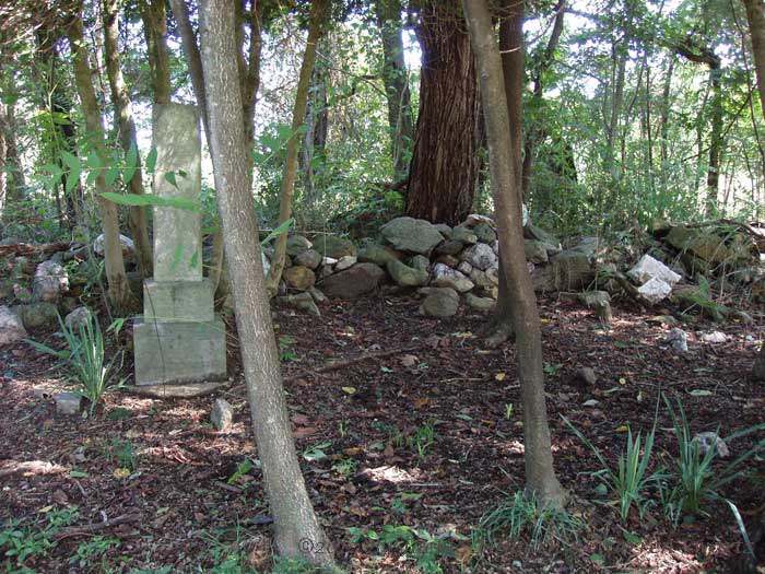 SHows the stone wall division of Hackley & Priest Cemetery