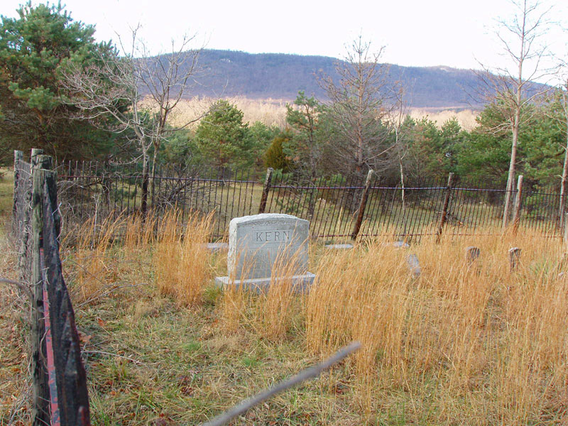 Kern Cemetery St. Luke