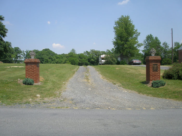 Maurertown Cemetery Gate