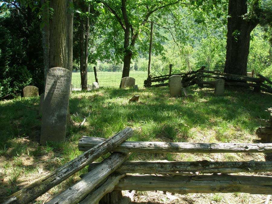 Rhodes Cemetery, Tons Brook